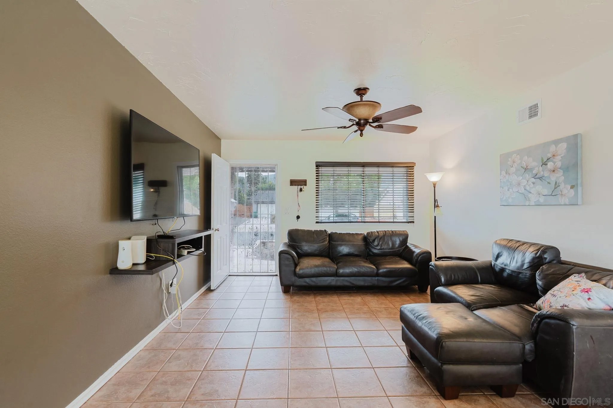 8028 Woodpecker Way