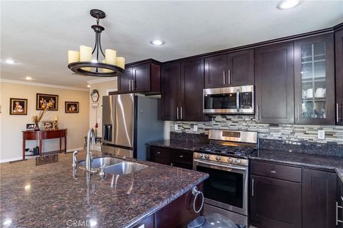 Tiny photo for 2858 Cole Avenue, Highlands, CA 92346 (MLS # IV25253237)