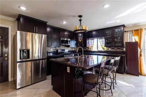 Tiny photo for 2858 Cole Avenue, Highlands, CA 92346 (MLS # IV25253237)