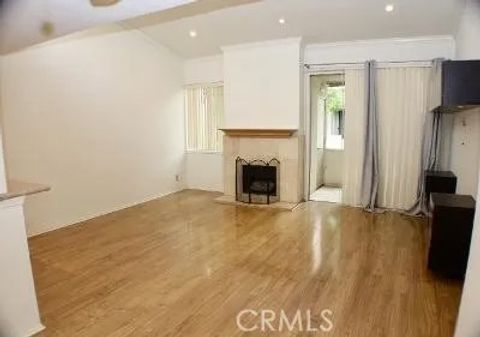 Tiny photo for 5325 Newcastle Ave, Encino, CA 91316 (MLS # SR26071811)