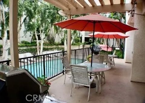 Tiny photo for 5325 Newcastle Ave, Encino, CA 91316 (MLS # SR26071811)