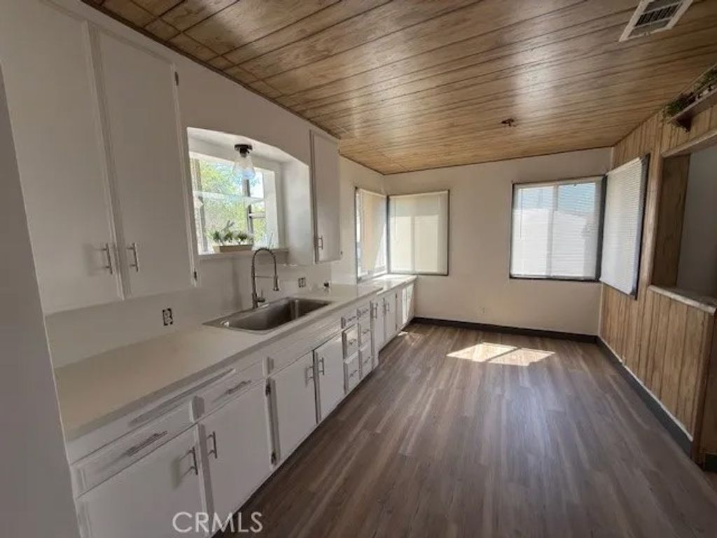Photo of 9067 Cedar St, Bellflower, CA 90706 (MLS # DW26071540)
