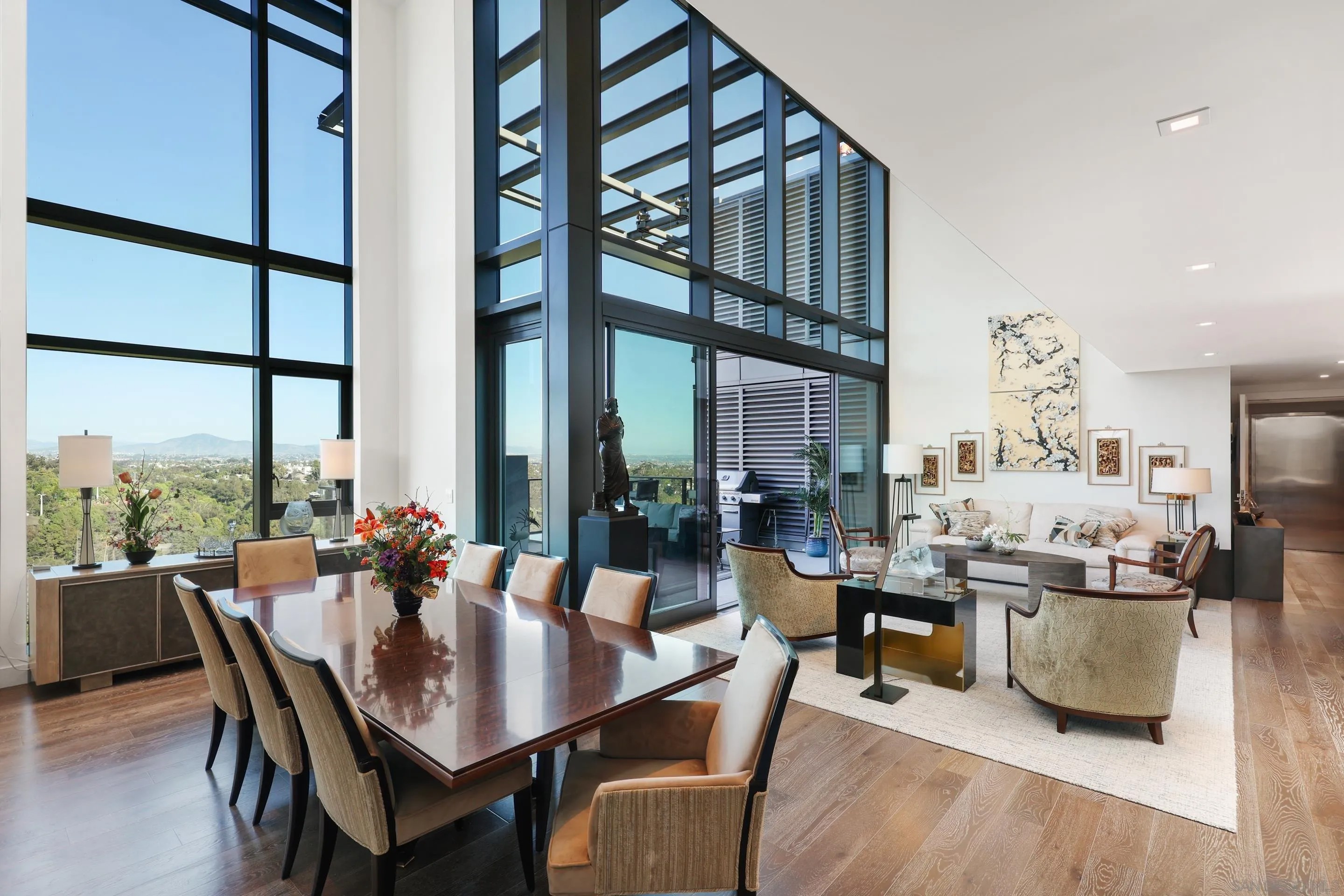 2855 5th Avenue 1302