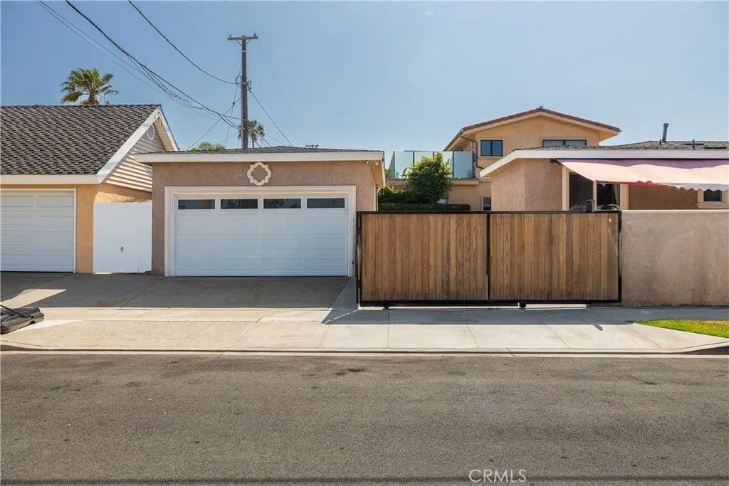Photo of 26006 Calmhill Drive, Torrance, CA 90505 (MLS # SB25251460)