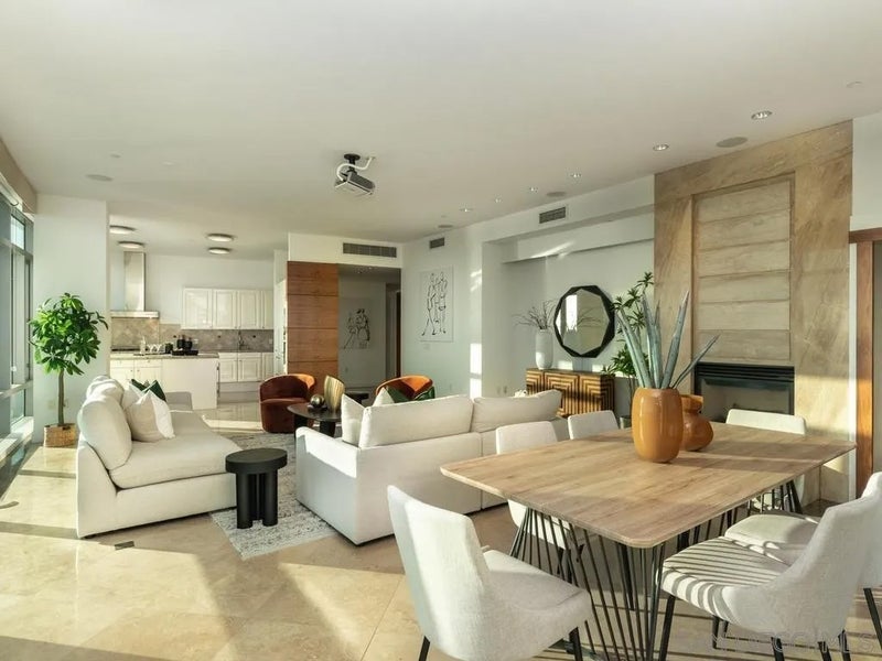 165 6th Ave 2803