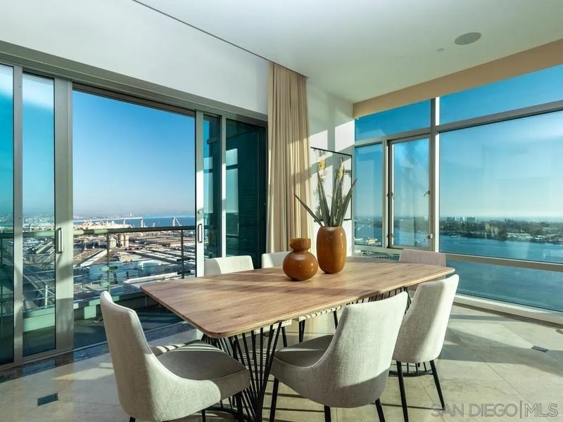 165 6th Ave 2803