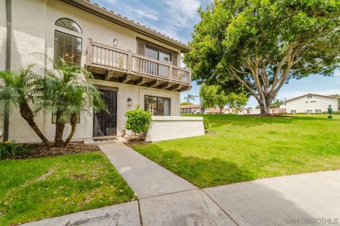 Photo of 6859 Pear Tree Dr, Carlsbad, CA 92011 (MLS # 260010076)