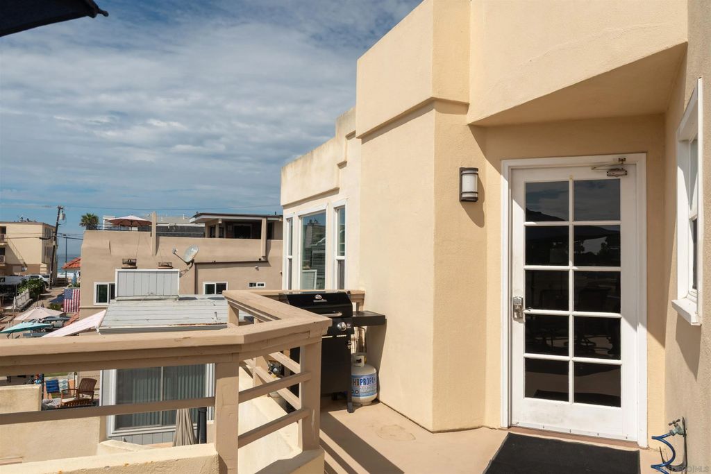 Photo of 748 Isthmus Ct, San Diego, CA 92109 (MLS # 250040952)