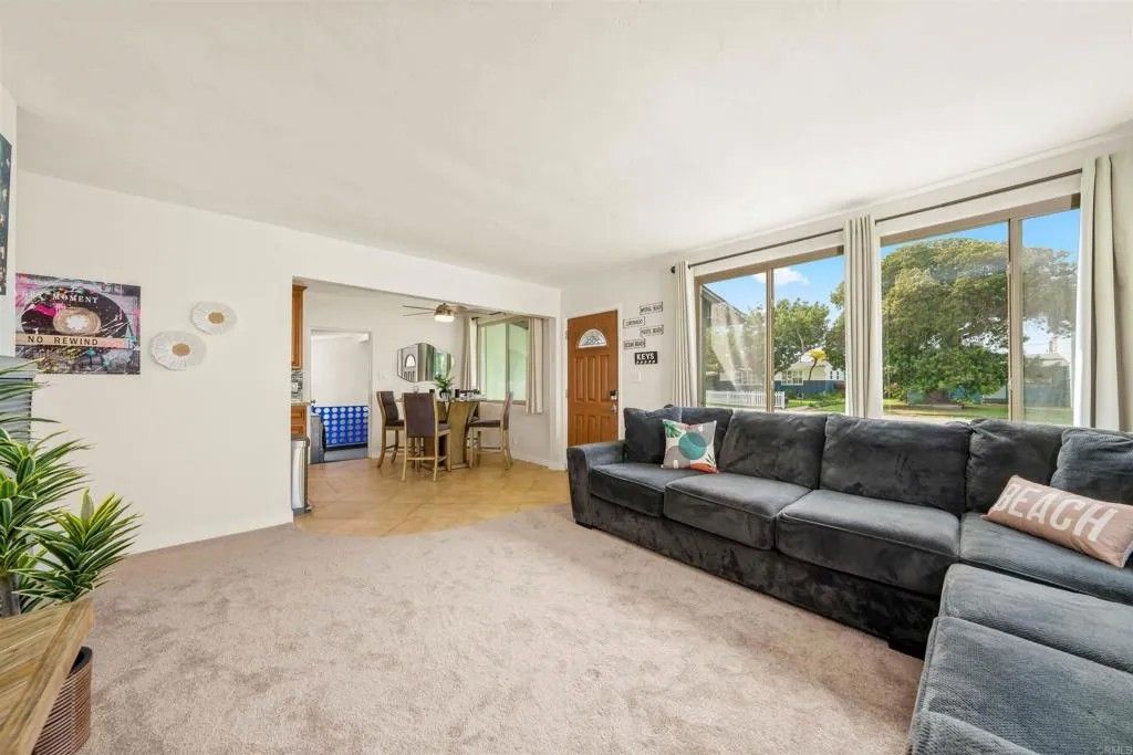Photo of 376 Bonito Avenue, Imperial Beach, CA 91932 (MLS # PTP2603389)