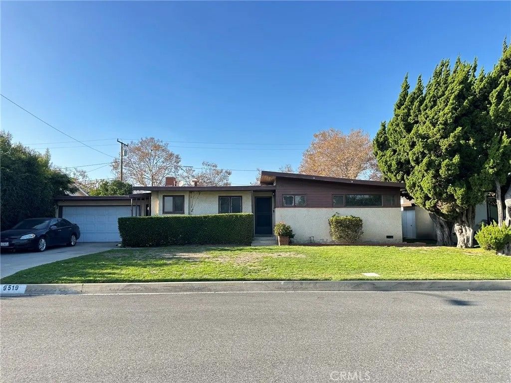 Photo of 9519 La Reina, Downey, CA 90240 (MLS # OC25274348)