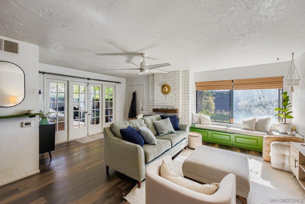 Photo of 3995 Camino Lindo, San Diego, CA 92122 (MLS # 250044286)