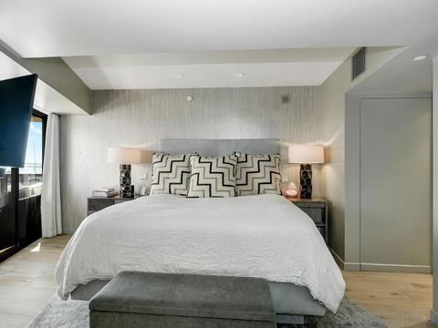 Tiny photo for 100 Harbor Drive #1906, San Diego, CA 92101 (MLS # 250037548)