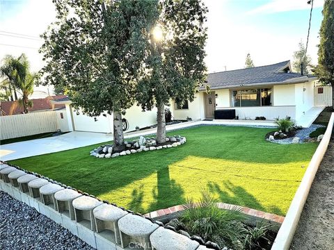 Photo of 11981 Franklin Street, Moreno Valley, CA 92557 (MLS # IV25275028)