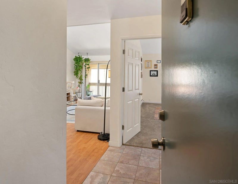 4600 Lamont St 4-322