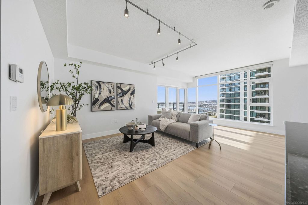 Photo of 1199 Pacific Hwy #2101, San Diego, CA 92101 (MLS # 260010614)