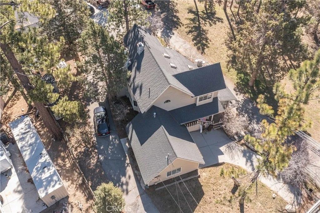 Photo of 626 Mcalister Rd, Big Bear Lake, CA 92314 (MLS # IG26078391)