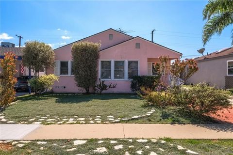 Photo of 4904 W 121 St, Hawthorne, CA 90250 (MLS # SB26052556)