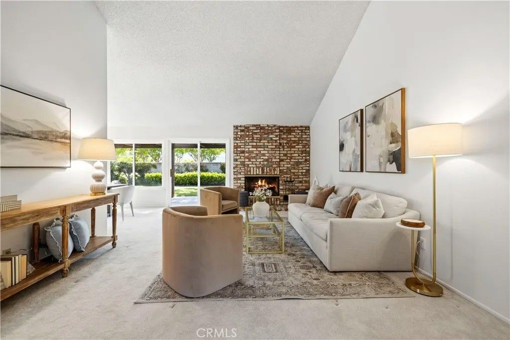 Photo of 25033 Avenida Balita, Valencia, CA 91355 (MLS # SR26085260)