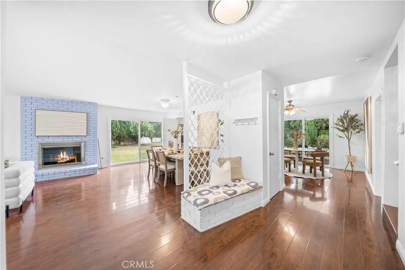 14607 Mountain Spring