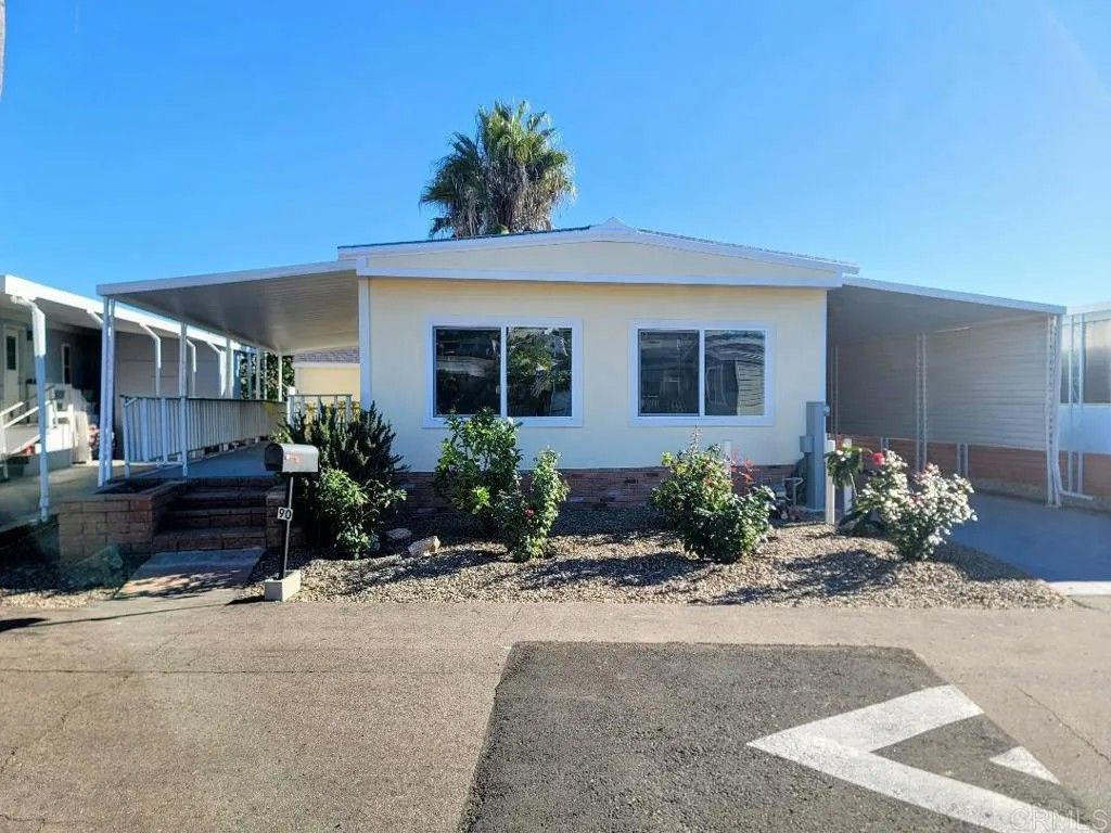 Photo of 245 W Bobier Drive #90, Vista, CA 92083 (MLS # NDP2511294)