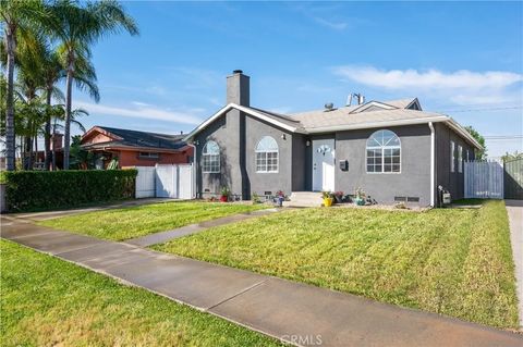 Photo of 13607 S Menlo Avenue, Gardena, CA 90247 (MLS # SB26057093)