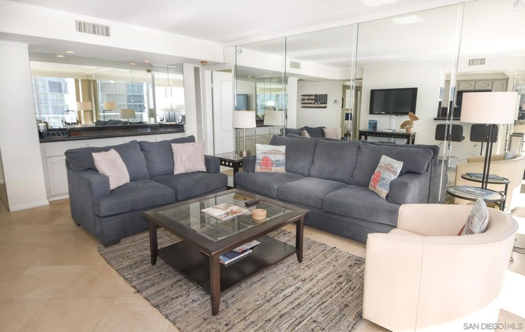 Photo of 1810 Avenida del Mundo #702, Coronado, CA 92118 (MLS # 250032150)