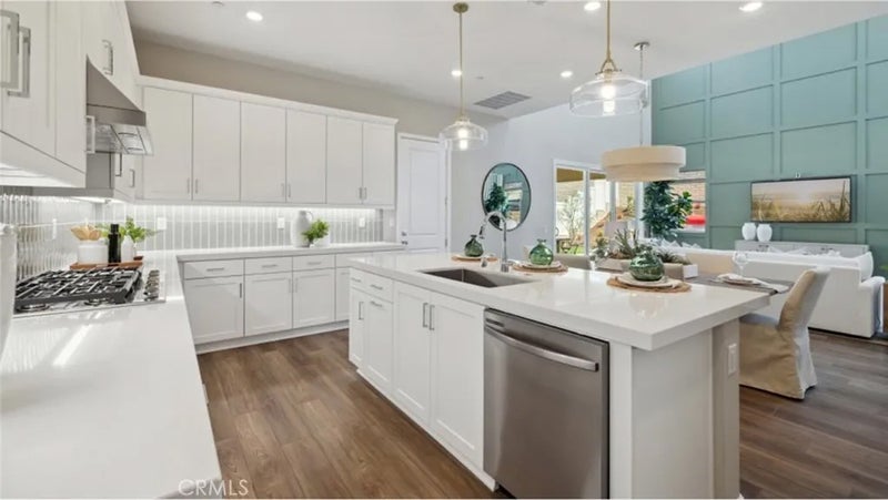 24556 Camino Canoa