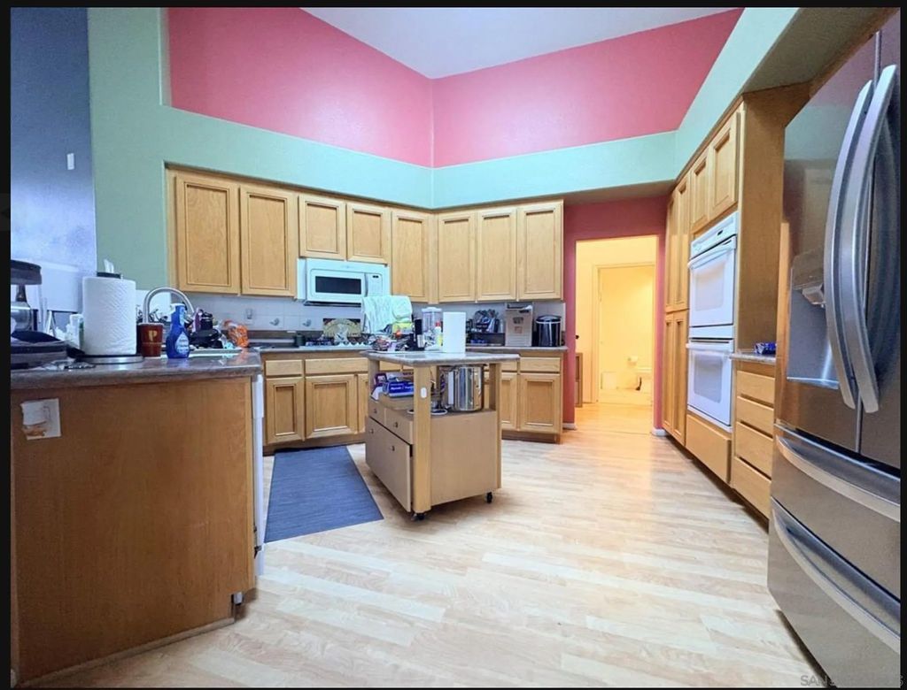 Photo of 915 Cookie Ln, Fallbrook, CA 92028 (MLS # 260008282)