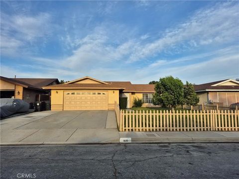 Photo of 1635 Susie Lane, San Bernardino, CA 92411 (MLS # CV26086629)