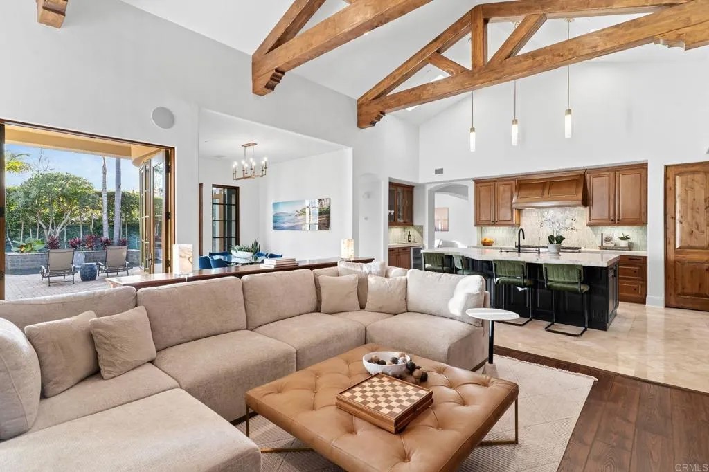 8155 High Society Way