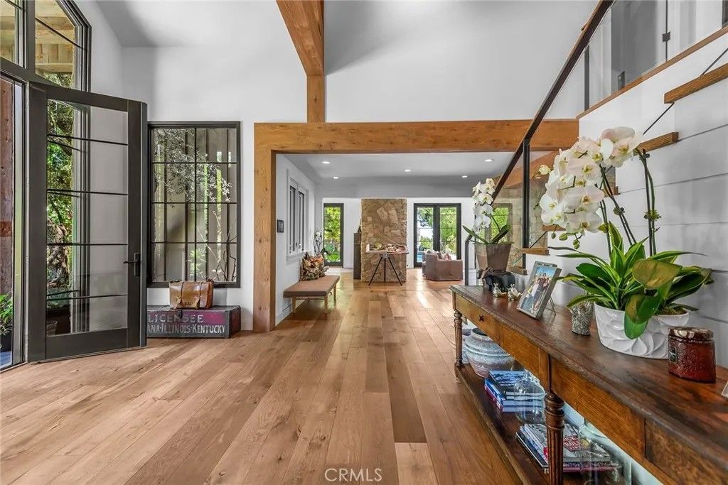 Photo of 5207 SADDLE CREEK Road, Hidden Hills, CA 91302 (MLS # SR25244823)