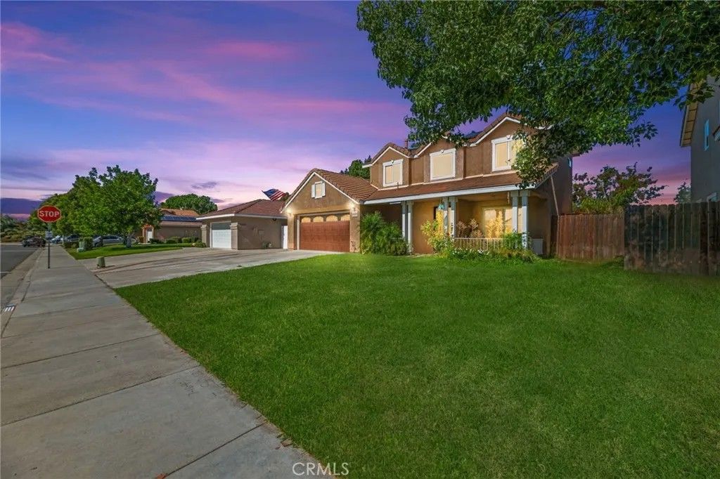 Photo of 40581 Sunflower Road, Murrieta, CA 92562 (MLS # SW25235877)