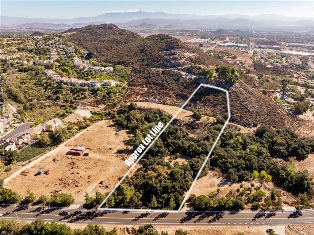 Photo of 1 Greer Rd, Murrieta, CA 92562 (MLS # SW25233244)