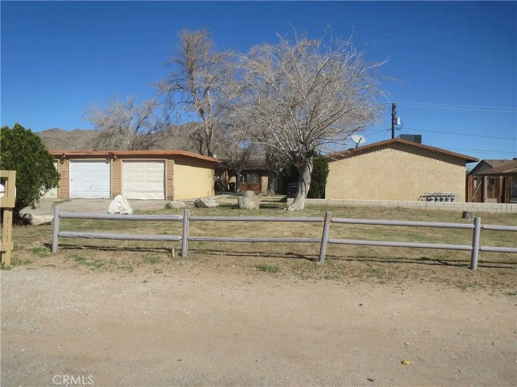 Photo of 20316 Rimrock Rd #3, Apple Valley, CA 92307 (MLS # CV26056732)