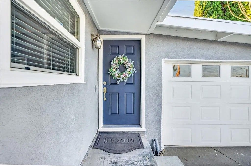 Photo of 3548 Everest Avenue, Riverside, CA 92503 (MLS # SW26100607)