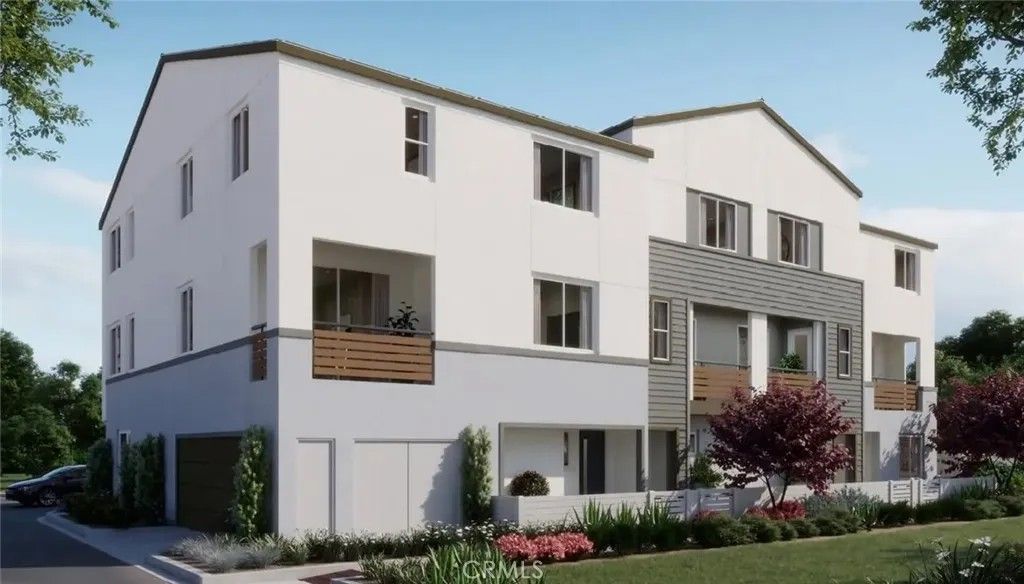 Photo of 1320 W Oakcrest Paseo, Ontario, CA 91762 (MLS # OC26028071)