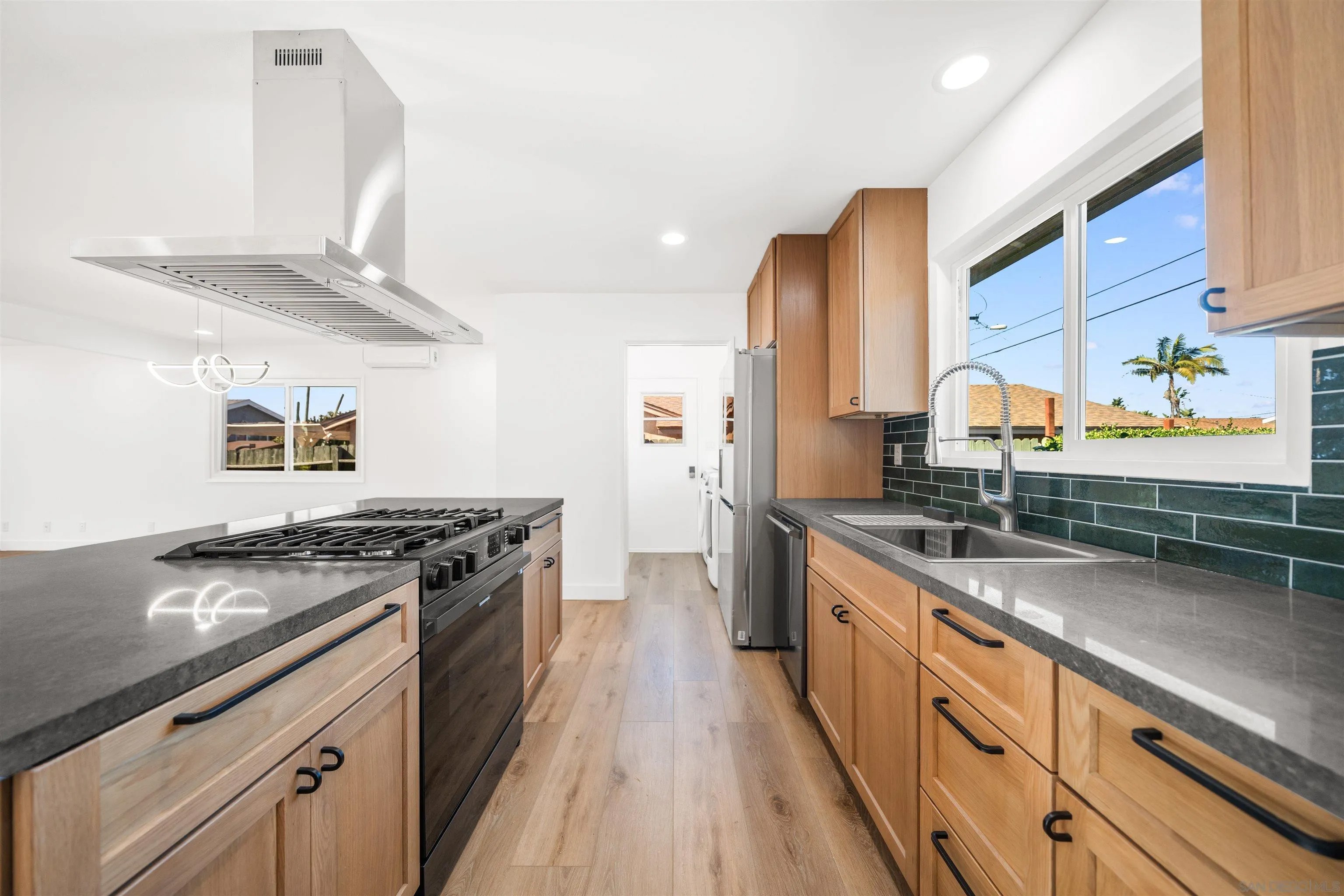 5017 Mount Gaywas Dr