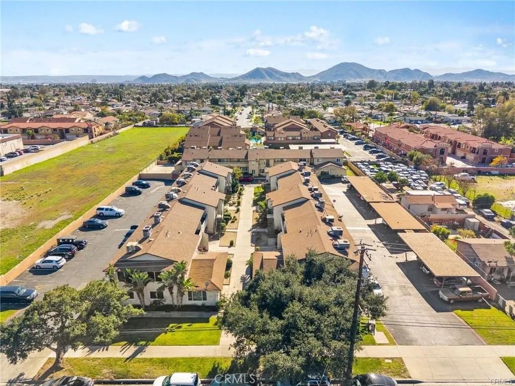 Photo of 17425 Arrow Blvd #25, Fontana, CA 92335 (MLS # TR26043710)