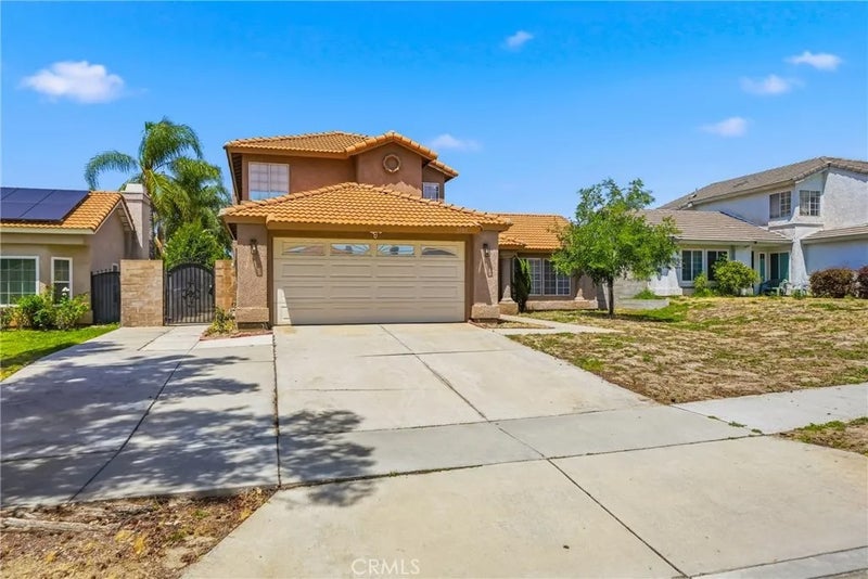1505 Canterbury