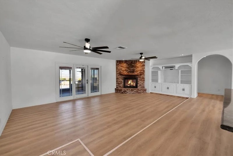 70130 Cottonwood Drive