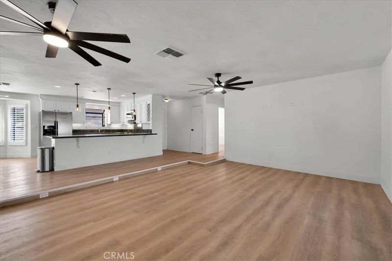 70130 Cottonwood Drive