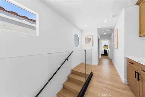 Tiny photo for 204 Lincoln Ave, Huntington Beach, CA 92648 (MLS # OC25235862)