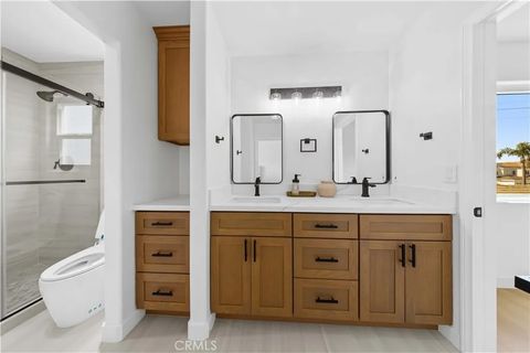 Tiny photo for 204 Lincoln Ave, Huntington Beach, CA 92648 (MLS # OC25235862)