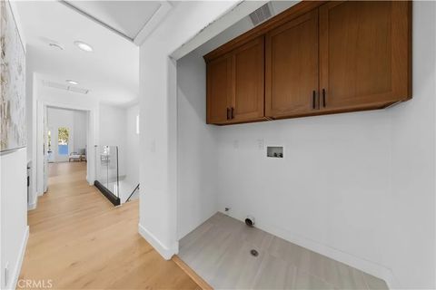 Tiny photo for 204 Lincoln Ave, Huntington Beach, CA 92648 (MLS # OC25235862)