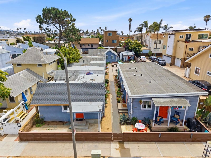 5137 Muir Ave