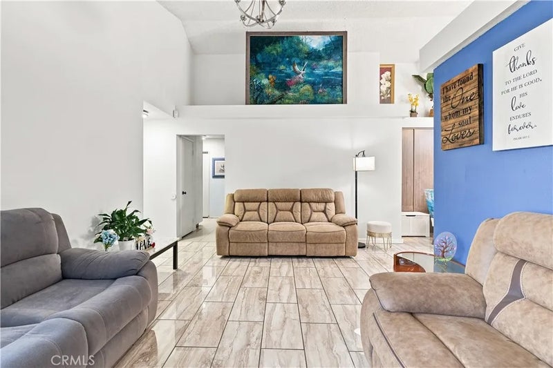5344 Sunburst Drive