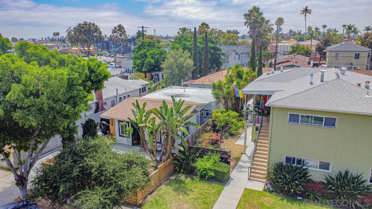 4332 Wilson Ave
