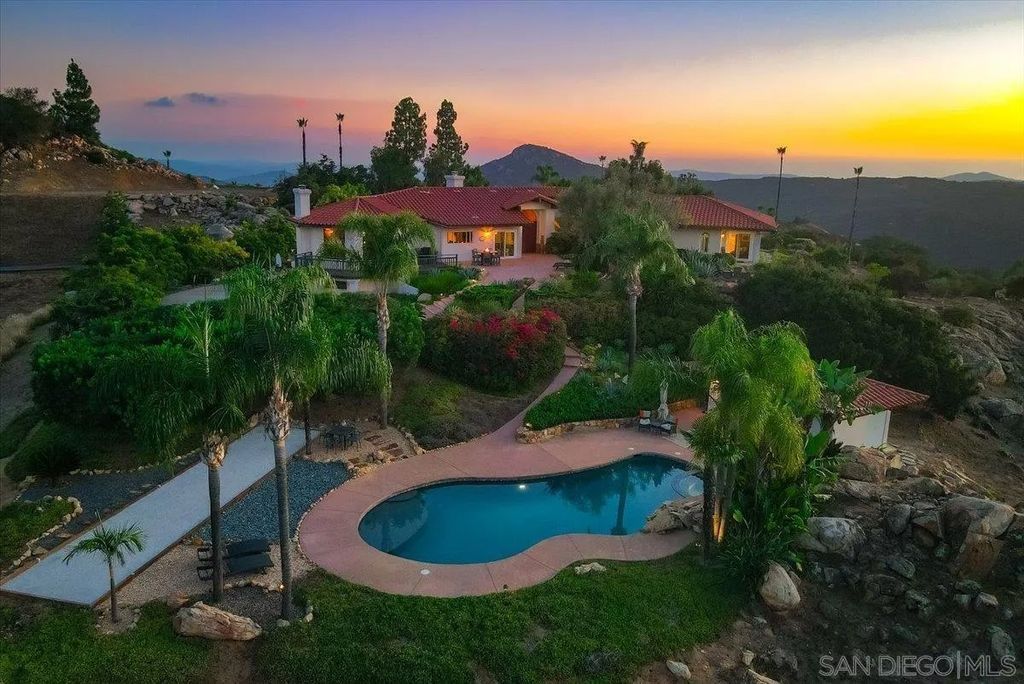 Photo of 14193 Ridge Canyon Road, Valley Center, CA 92082 (MLS # 250041436)