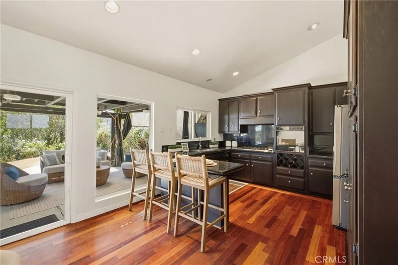 1529 Craig Place