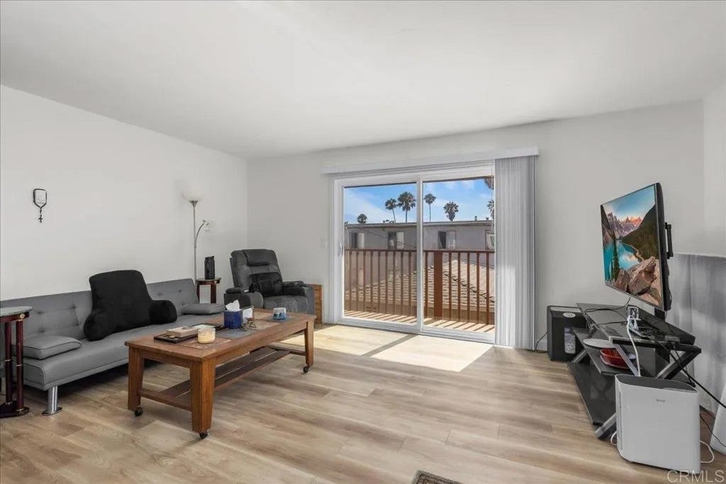 Photo of 573 Park Way #6, Chula Vista, CA 91910 (MLS # PTP2608036)